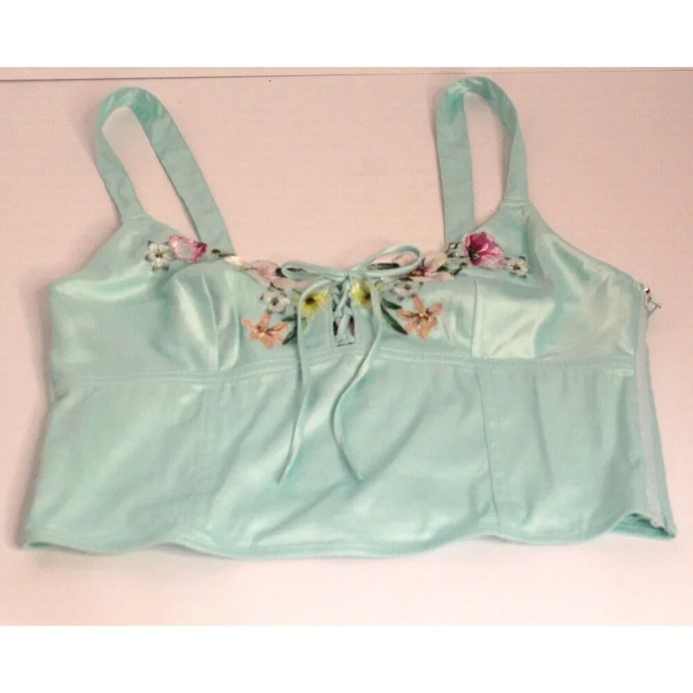 NWT Victoria Secret Lt. Blue/Green Lace Embellished Side Zip Cami Size Small - Picture 6 of 14
